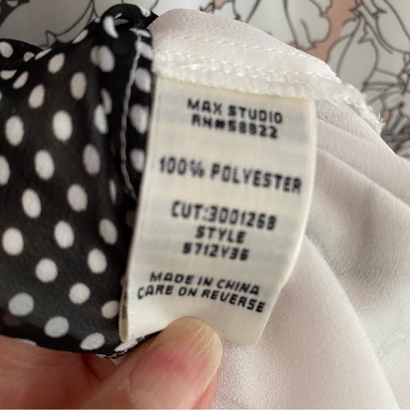 Max Studio sleeveless top SIZE XS - Picture 11 of 11